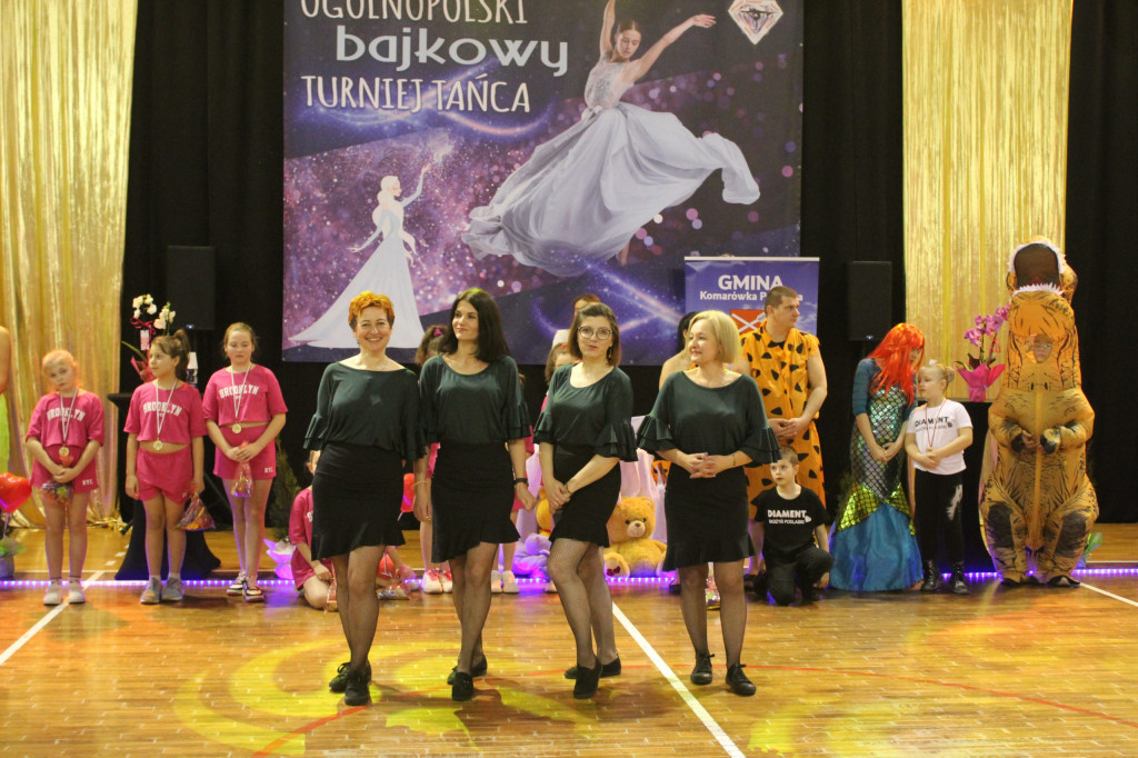 Ogólnopolski Bajkowy Turniej Tańca w Komarówce P.