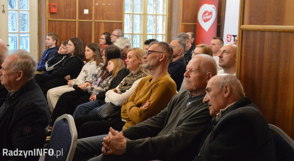 Spotkanie z podróżnikiem Arturem Owczarskim