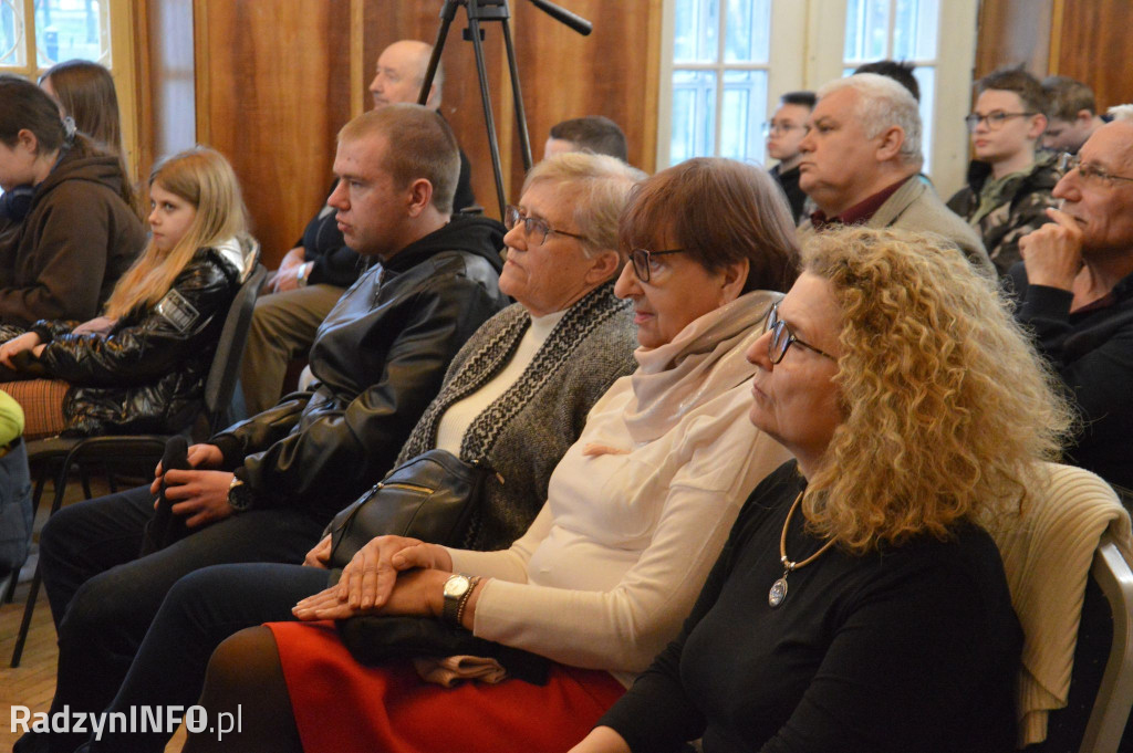 Spotkanie z podróżnikiem Arturem Owczarskim