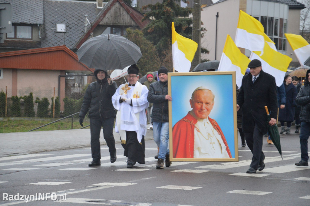 Papieska Droga Krzyżowa ulicami Radzynia