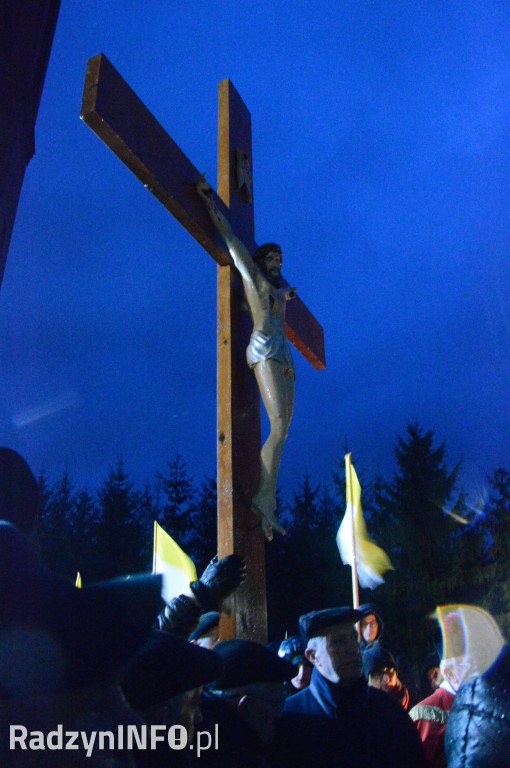 Papieska Droga Krzyżowa ulicami Radzynia