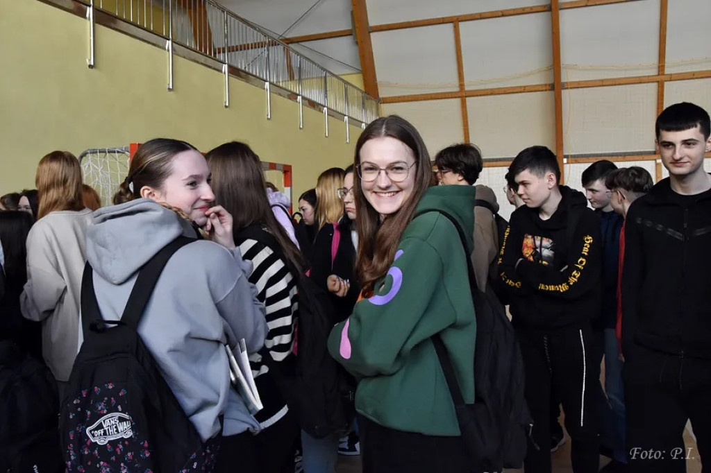 Zdalne spotkanie uczniów LO z norweskimi skoczkami
