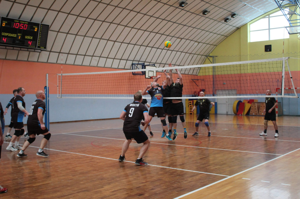 Turniej siatkarski w Komarówce Podlaskiej