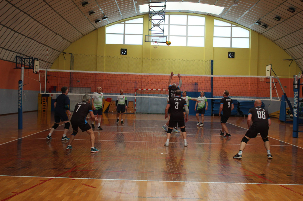 Turniej siatkarski w Komarówce Podlaskiej