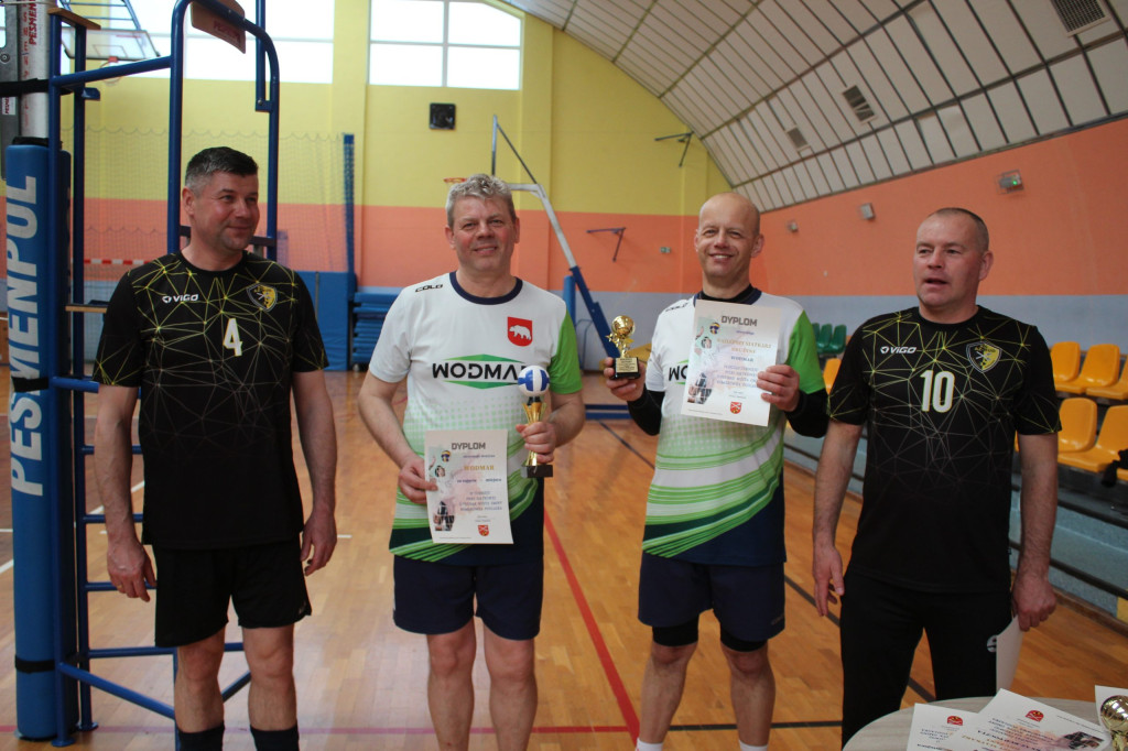 Turniej siatkarski w Komarówce Podlaskiej