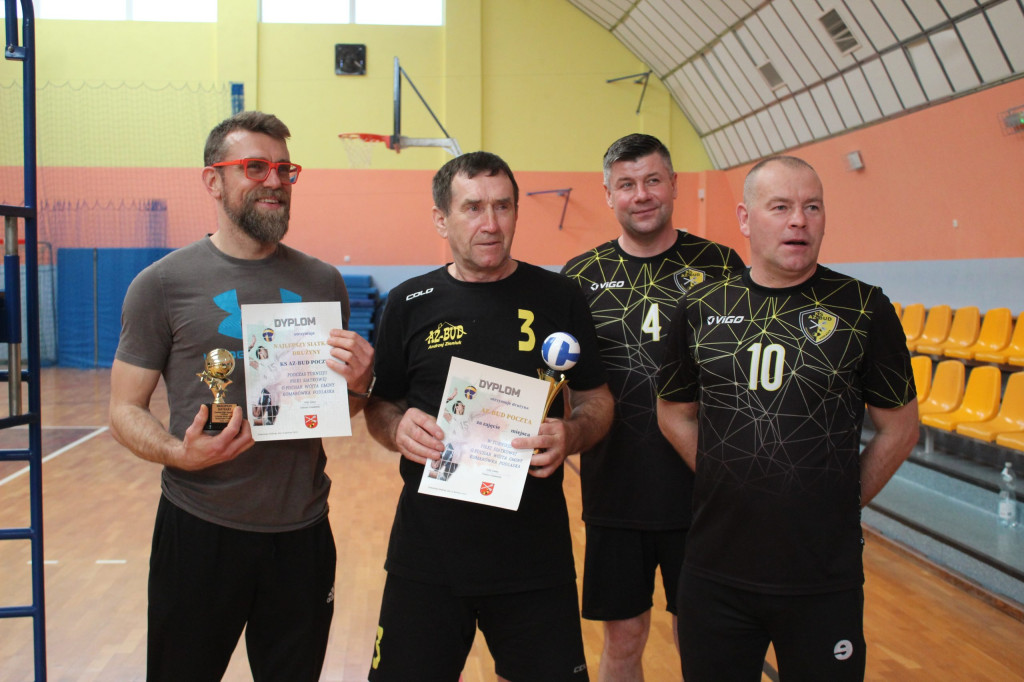Turniej siatkarski w Komarówce Podlaskiej