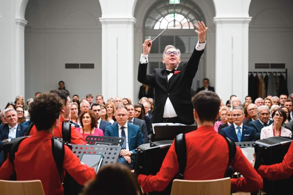 Koncerty orkiestry Arti Sentemo w Szwajcarii