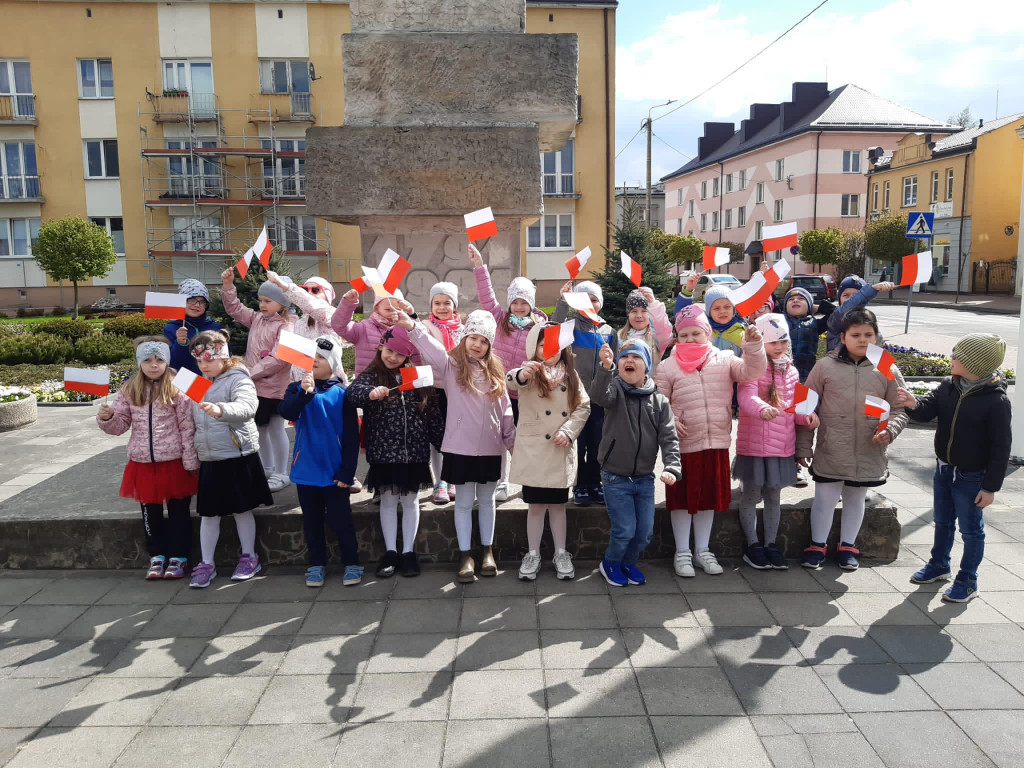 Świętowanie 3 maja w przedszkolu 