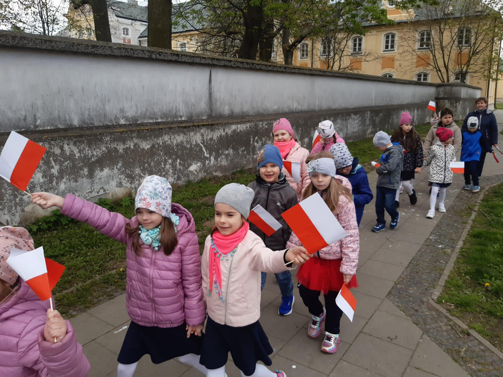 Świętowanie 3 maja w przedszkolu 