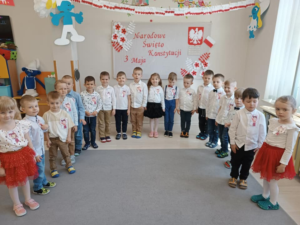 Świętowanie 3 maja w przedszkolu 