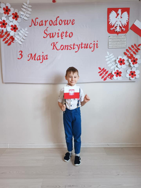 Świętowanie 3 maja w przedszkolu 