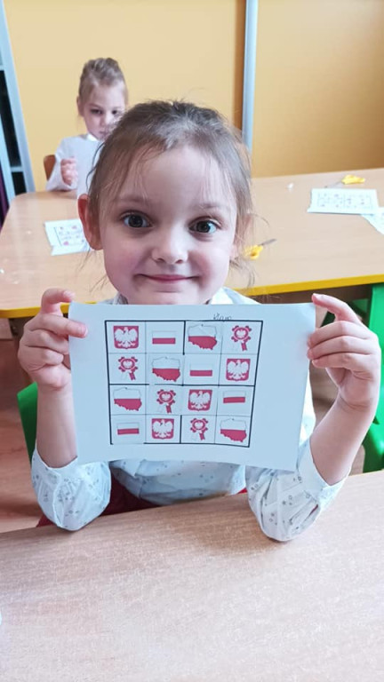 Świętowanie 3 maja w przedszkolu 