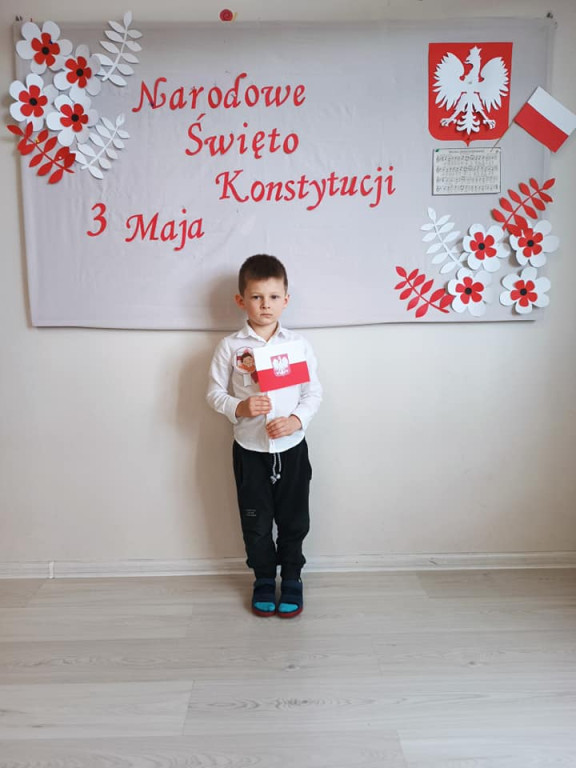Świętowanie 3 maja w przedszkolu 