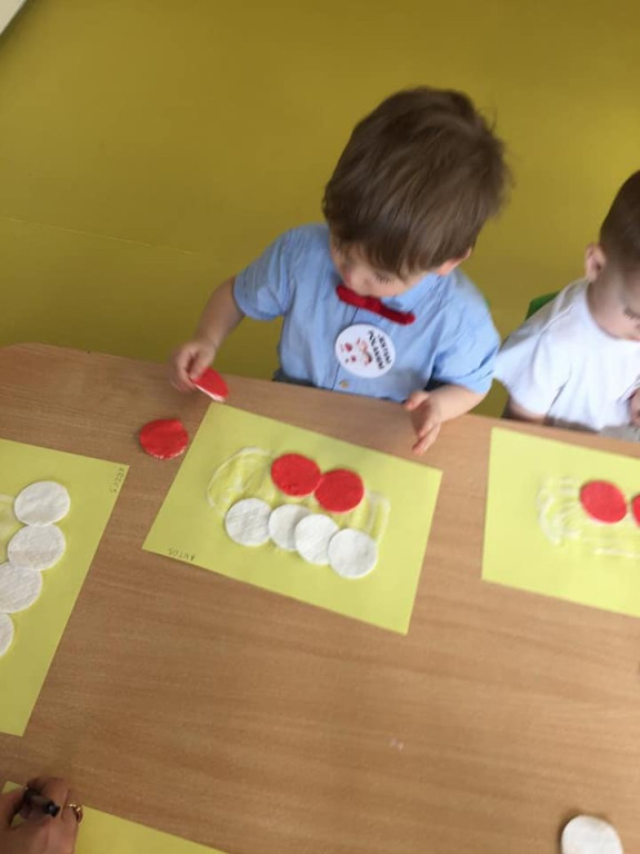 Świętowanie 3 maja w przedszkolu 