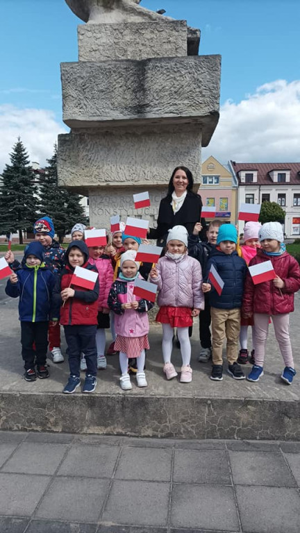 Świętowanie 3 maja w przedszkolu 