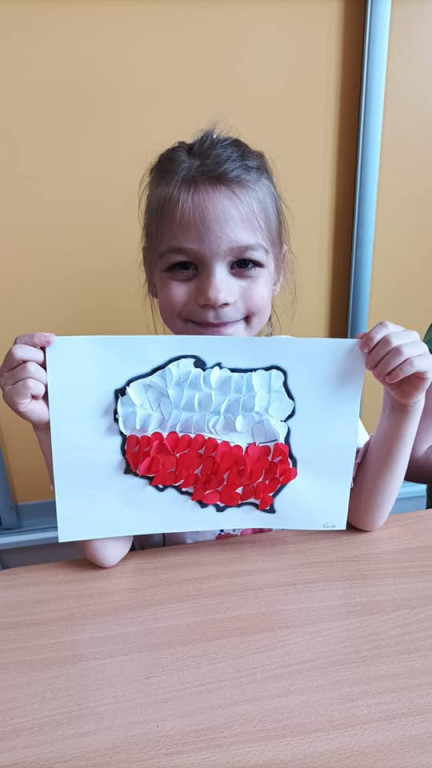 Świętowanie 3 maja w przedszkolu 