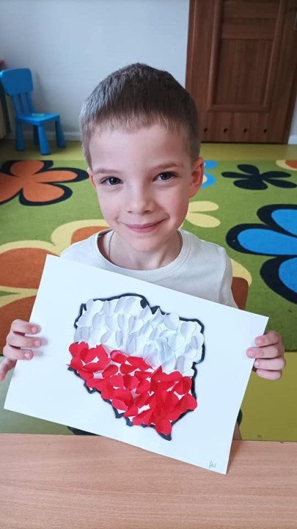 Świętowanie 3 maja w przedszkolu 