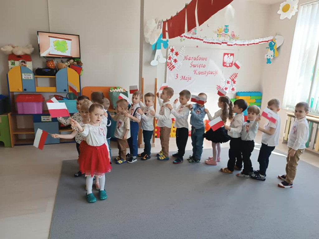 Świętowanie 3 maja w przedszkolu 