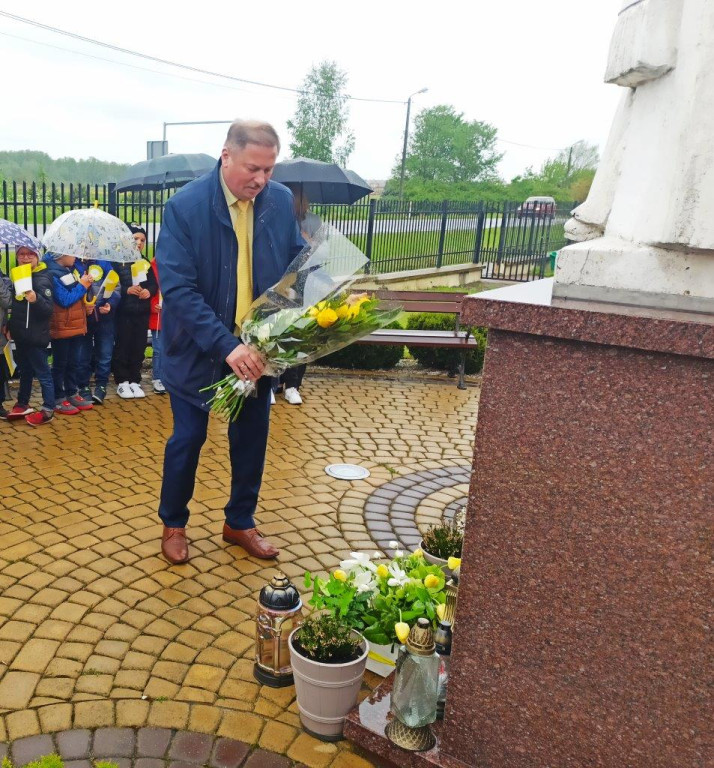 Dzień patrona w SP im. Jana Pawła II w Białce