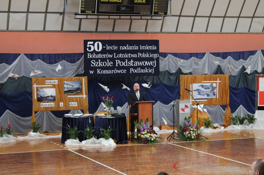 Obchody 50-lecia imienia podstawówki w Komarówce