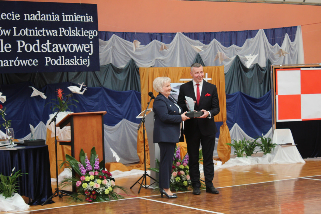 Obchody 50-lecia imienia podstawówki w Komarówce