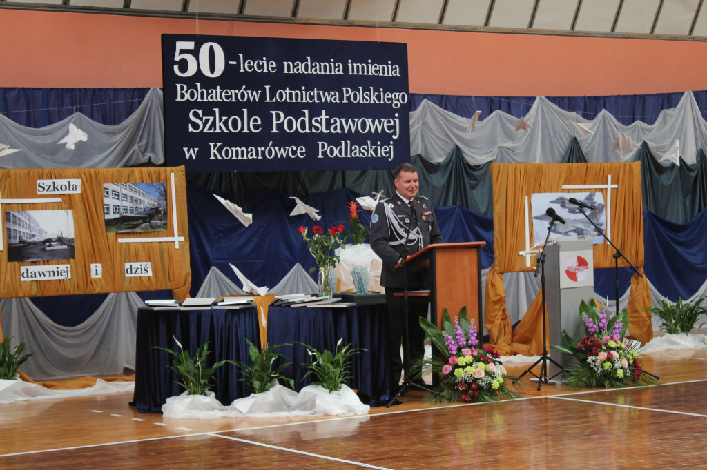 Obchody 50-lecia imienia podstawówki w Komarówce