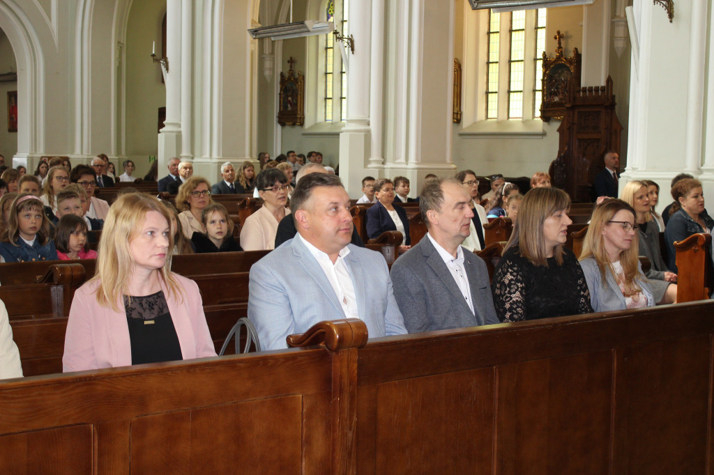 Obchody 50-lecia imienia podstawówki w Komarówce