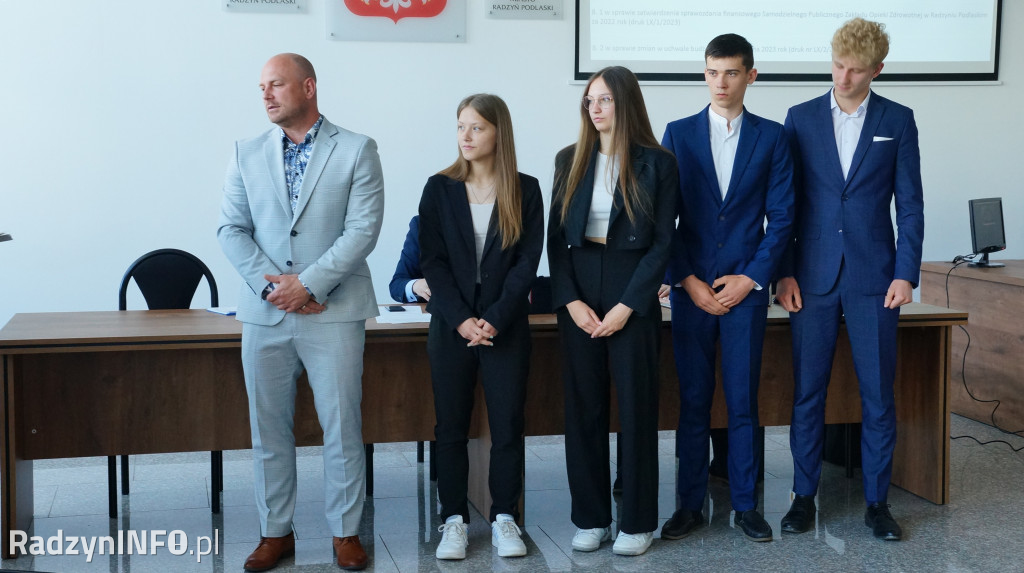 Wręczenie nagród sportowcom i trenerom z powiatu