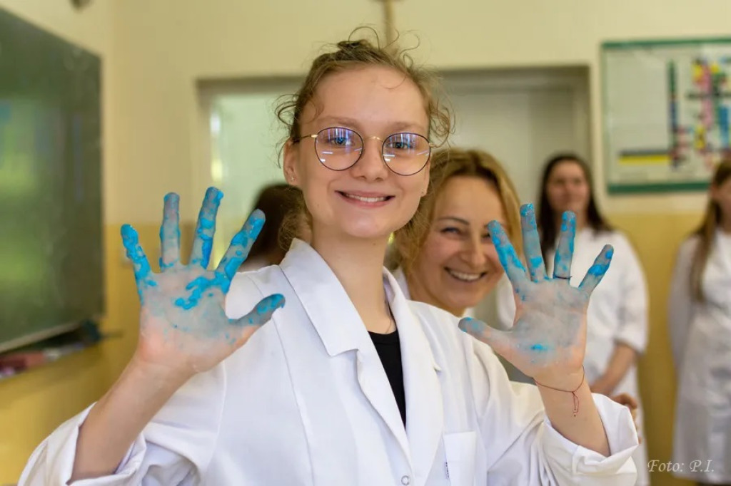 Pokaz chemiczny w I LO w Radzyniu