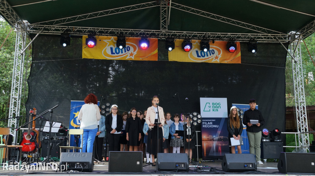 Uroczystość patriotyczna w lesie Baran