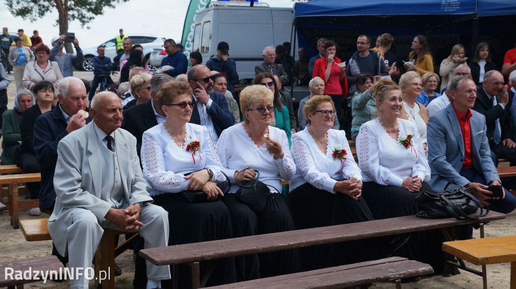 Uroczystość patriotyczna w lesie Baran