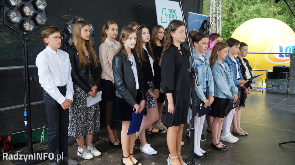 Uroczystość patriotyczna w lesie Baran