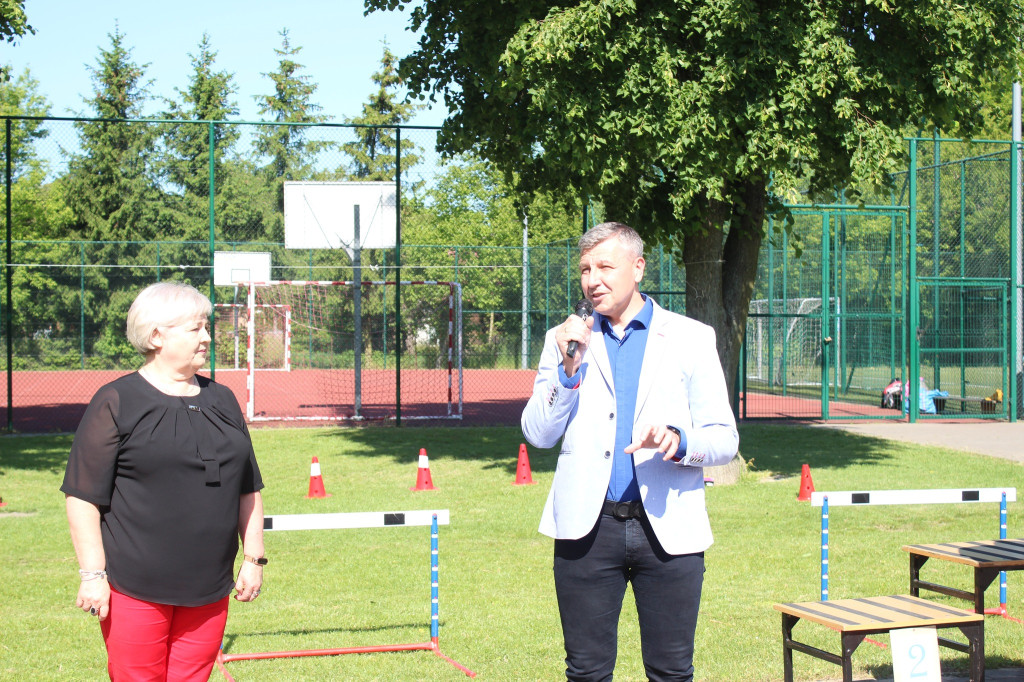 II Sztafeta Mieszana Dariusza Kowaluka w Komarówce