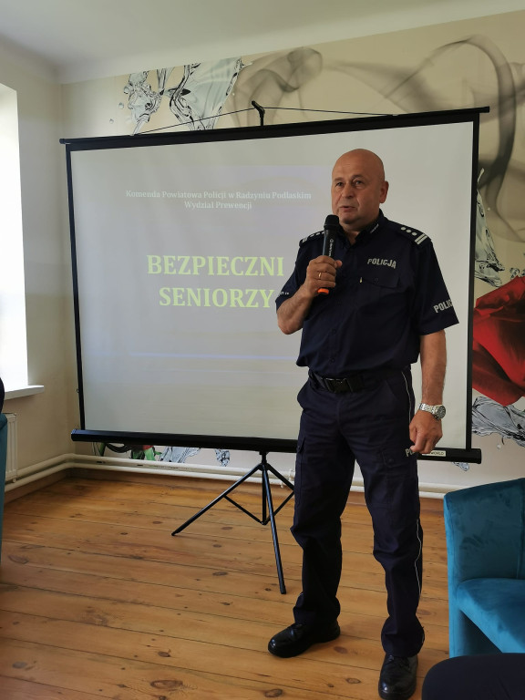 Spotkanie seniorów z policjantami w Ulanie