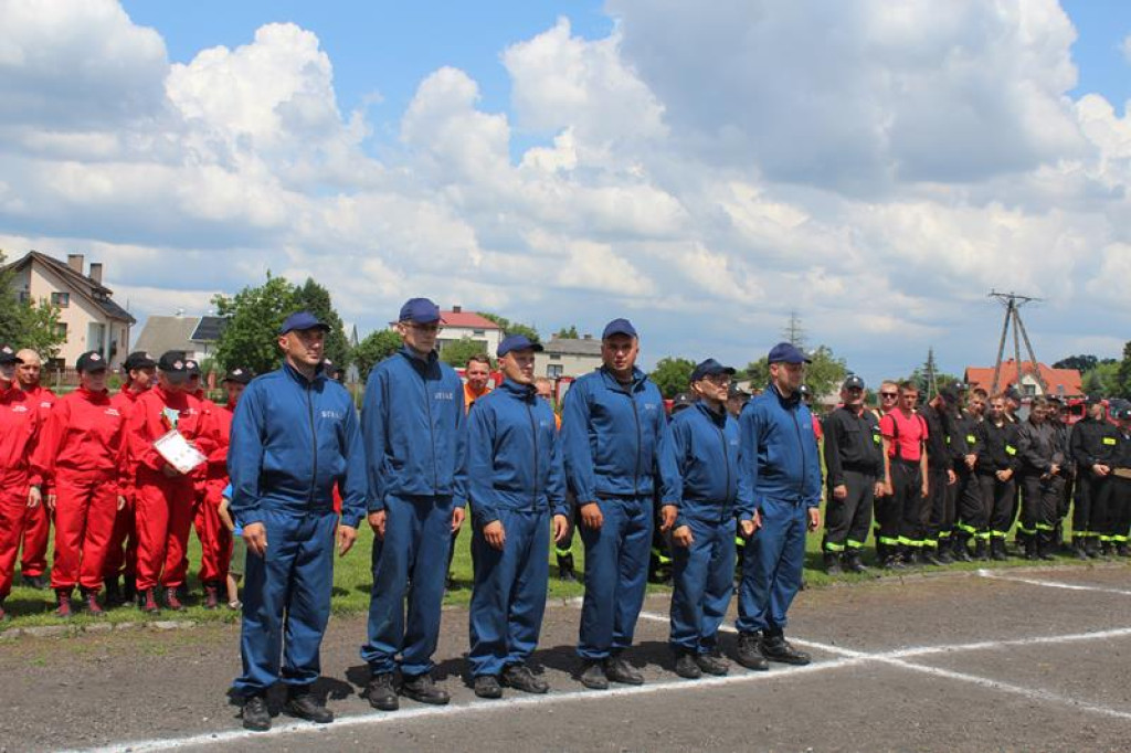 Powiatowe Zawody Sportowo-Pożarnicze w Radzyniu