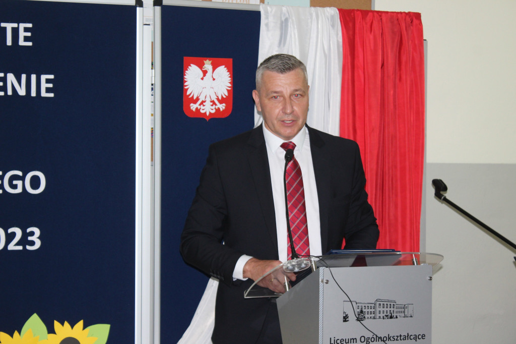 Zakończenie roku szkolnego w liceum w Komarówce P.