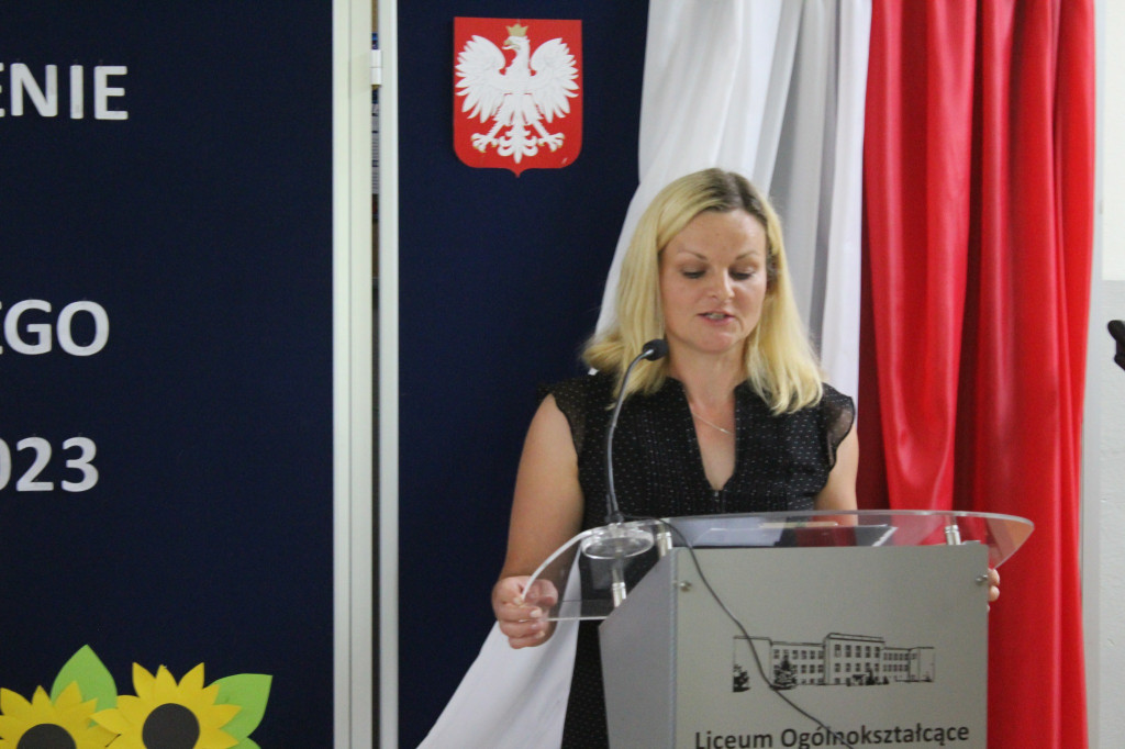 Zakończenie roku szkolnego w liceum w Komarówce P.