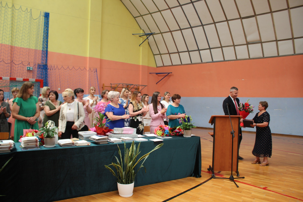 Zakończenie roku szkolnego w SP w Komarówce