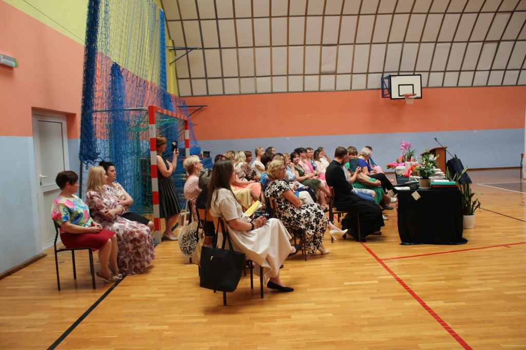 Zakończenie roku szkolnego w SP w Komarówce