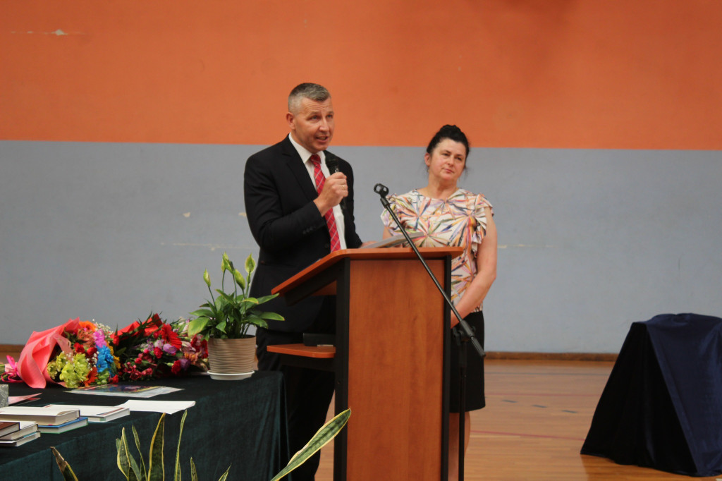 Zakończenie roku szkolnego w SP w Komarówce