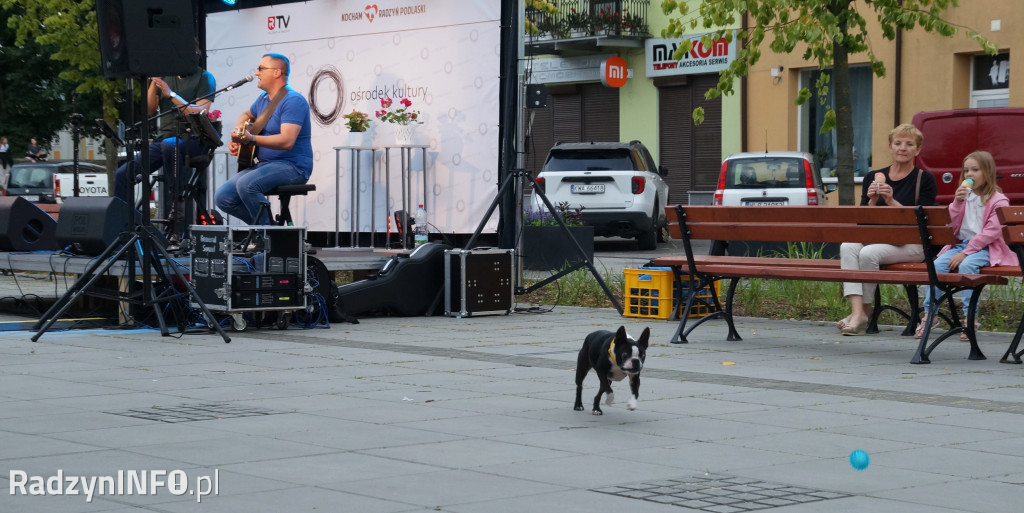 Koncert i promocja tomiku Adama Szabata w Radzyniu
