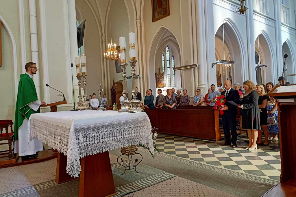 Pożegnanie księdza Damiana Gadamera w Komarówce