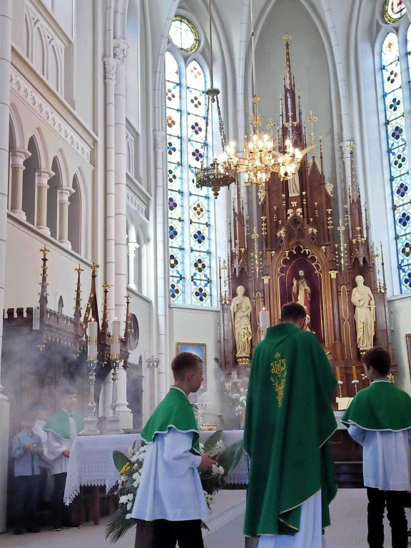 Pożegnanie księdza Damiana Gadamera w Komarówce