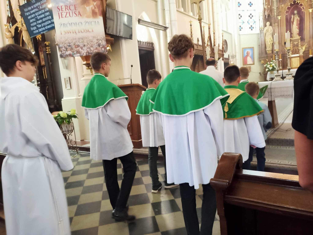 Pożegnanie księdza Damiana Gadamera w Komarówce