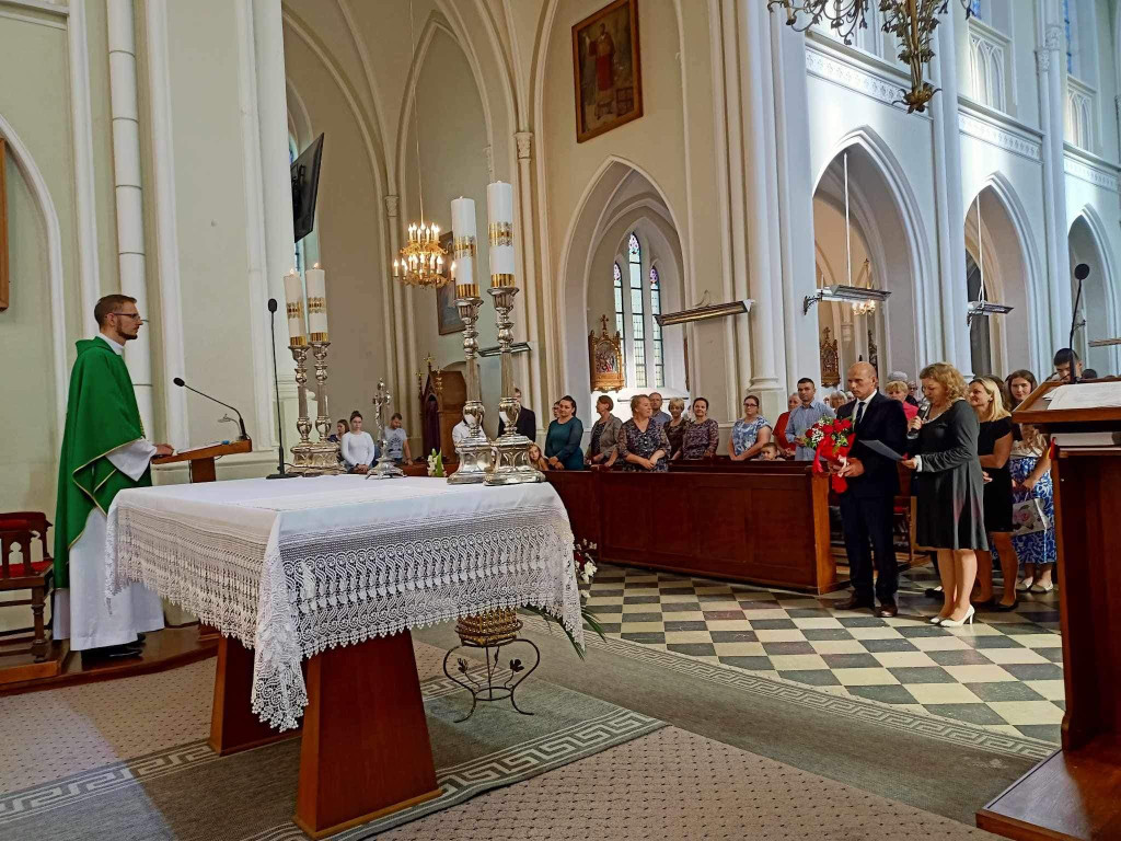 Pożegnanie księdza Damiana Gadamera w Komarówce