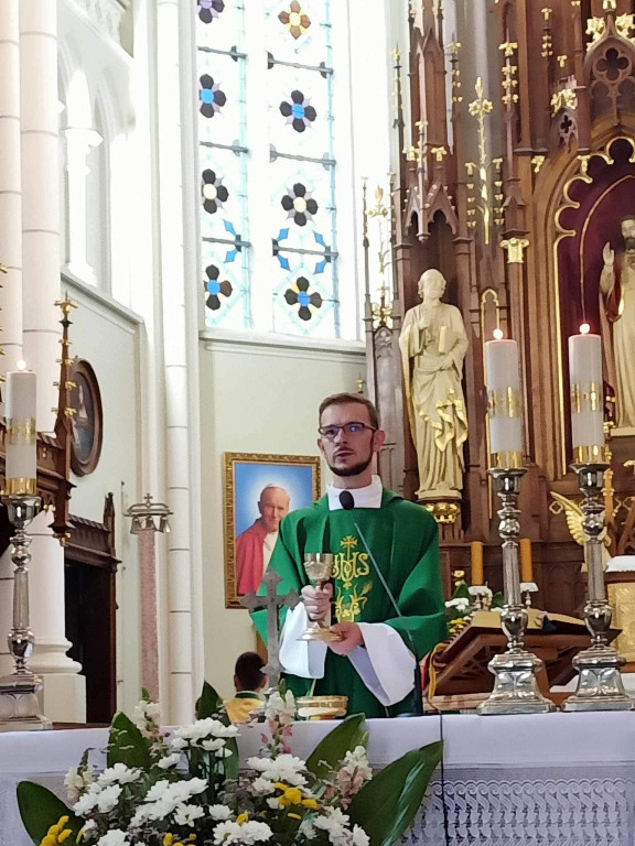 Pożegnanie księdza Damiana Gadamera w Komarówce