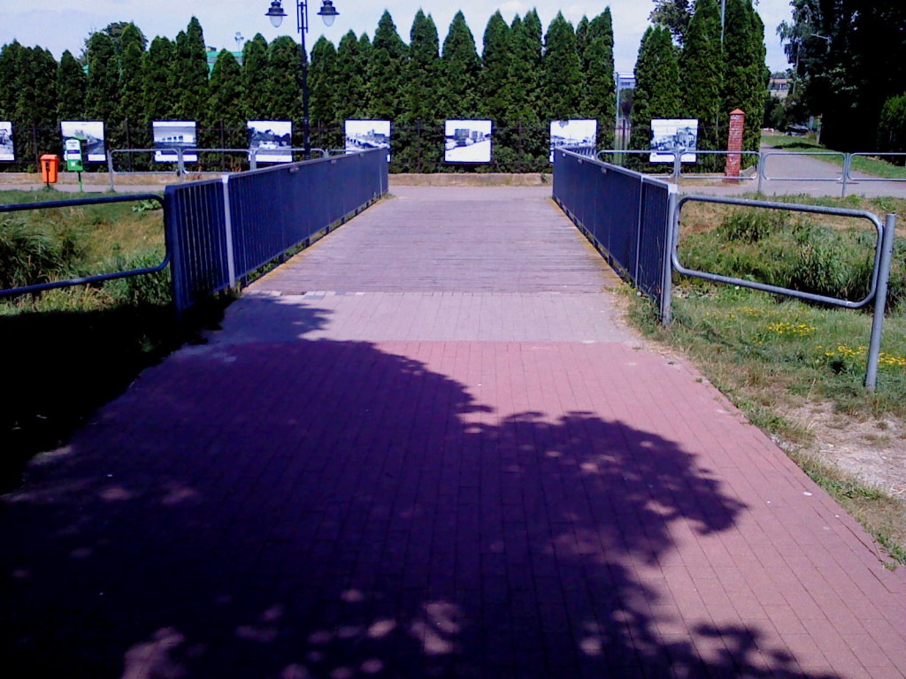 Most między ul. Wojska Polskiego a Ogrodową