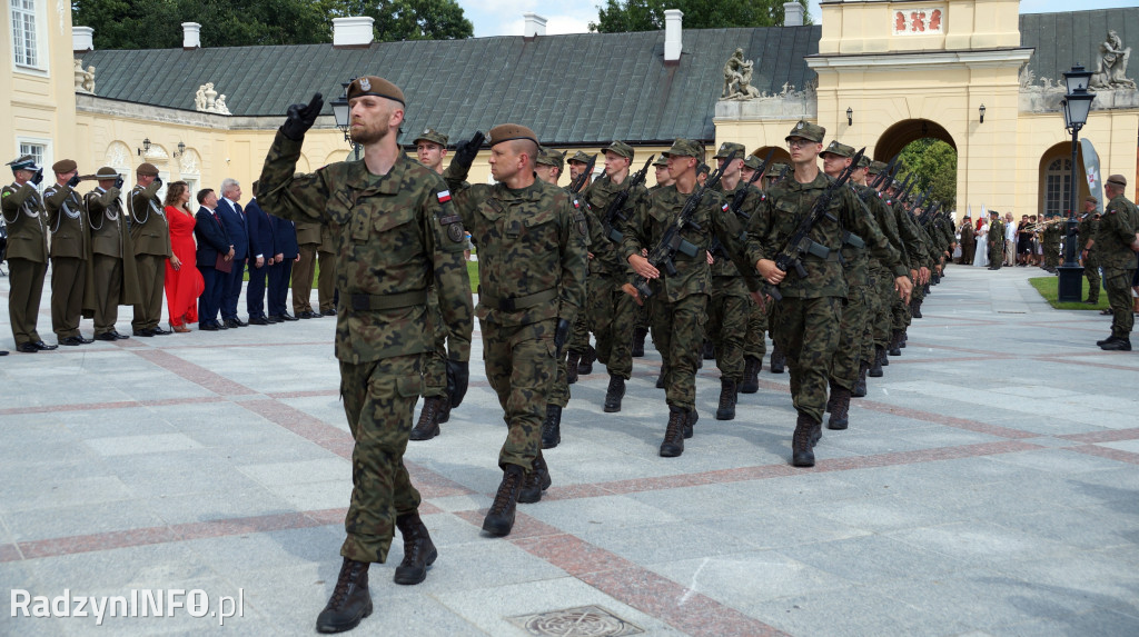 Przysięga żołnierzy WOT i piknik wojskowy