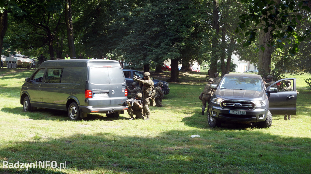 Przysięga żołnierzy WOT i piknik wojskowy