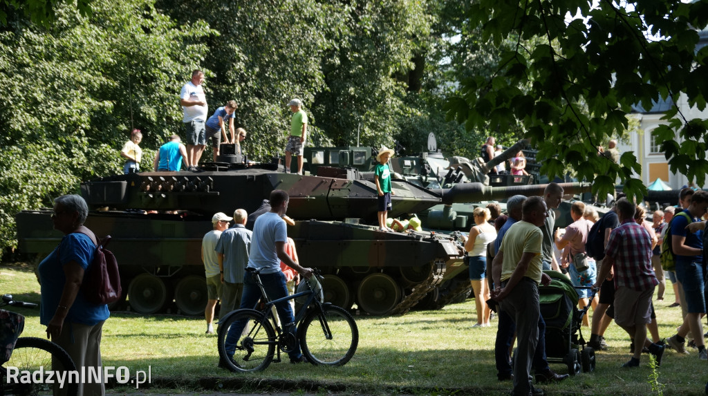 Przysięga żołnierzy WOT i piknik wojskowy